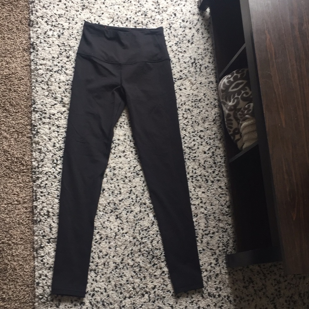 Victoria’s Secret Sport leggings